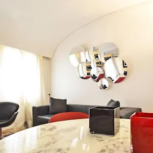 Ai Bareteri Luxury Canal View Appartement